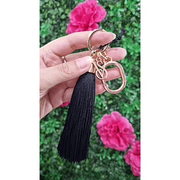 LLAVERO VS "AMULETO" NEGRO