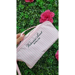 COSMETIQUERO VS SIGNATURE (HOTEL & SPA)