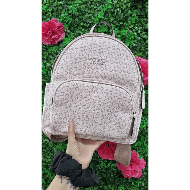 MOCHILA GUESS ROSADA MONOGRAMA