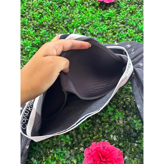 TOP CK GRIS TALLA XL