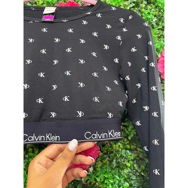 TOP CK NEGRO TALLA M