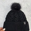 GORRO VS NEGRO