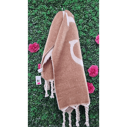 MAXI BUFANDA GUESS CAMEL