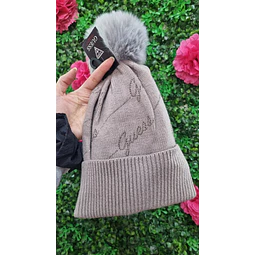 GORRO GUESS GRIS BRILLOS GUESS