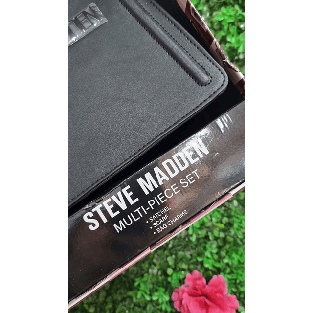 SET STEVE MADDEN (CROSS CLASISCO + BUFANDA + LLAVERO)