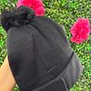 GORRO GUESS NEGRO LOGO GUESS BLANCO