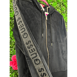 POLERON GUESS NEGRO CON BRILLOS TALLA L