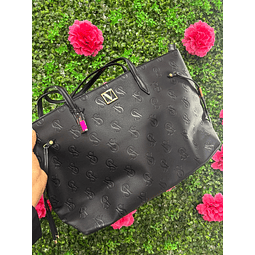 TOTE NEGRO VS MONOGRAMO