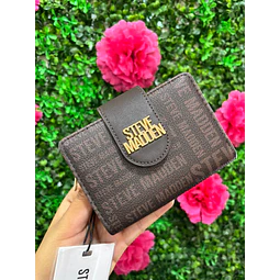 BILLETERA STEVE MADDEN CAFÉ BROCHE