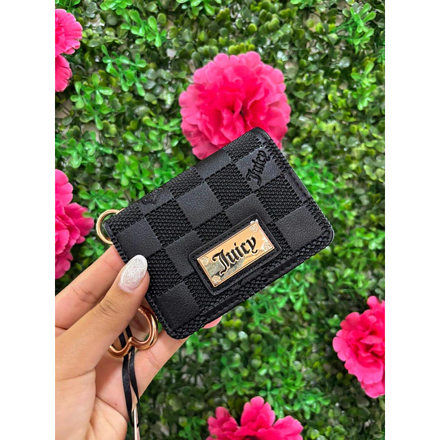 TARJETERO JUICY NEGRO DETALLE CORAZÓN