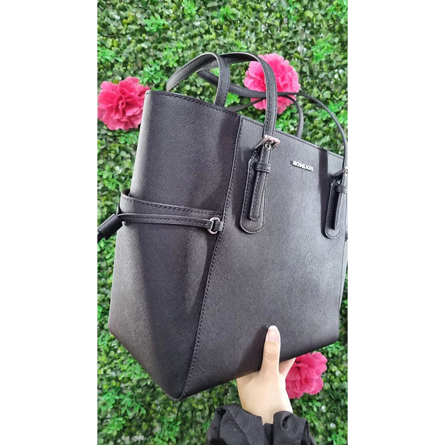 TOTE MK NEGRO LISO