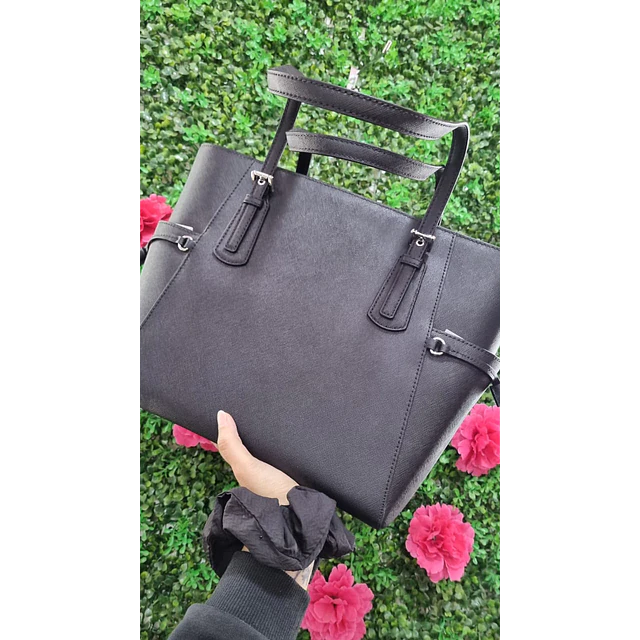 TOTE MK NEGRO LISO