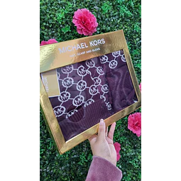 SET MK BUFANDA + GORRO + GUANTES BURDEO EN CAJA