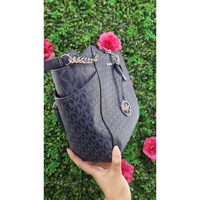 TOTE MK AZUL MARINO MONOGRAMO CADENAS
