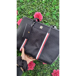 TOTE TOMMY NEGRO LINEAS VERTICALES BLANCA/ROJA + TARJETERO