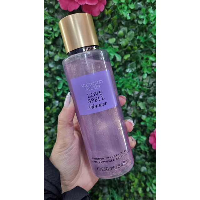 LOVE SPELL SHIMMER 250ML FORMATO 2026