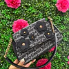 CARTERITA JUICY DE HOMBRO GRIS CON NEGRO FLORES