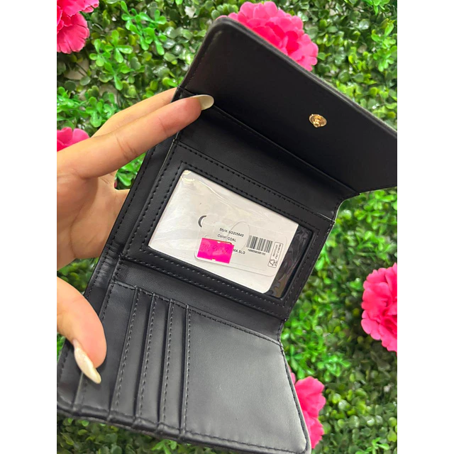BILLETERA MONOGRAMA GUESS GRIS OSCURO