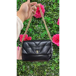 CROSSBODY VS NEGRO PEQUEÑO CON TAPA NUEVA COLECCIÓN