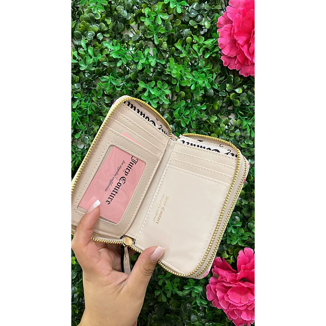 BILLETERA JUICY BEIGE GUINDAS EN CAJA