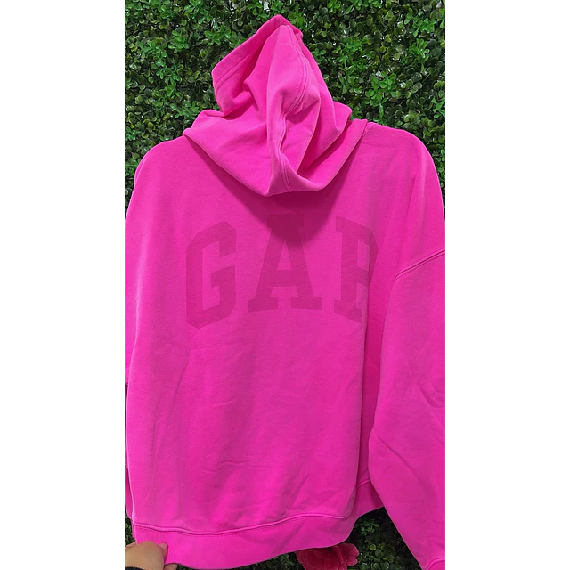 POLERON GAP VIRAL OULET FUCSIA TALLA M