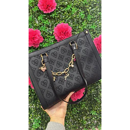 TOTE JUICY DETALLE CADENA Y CHARMS