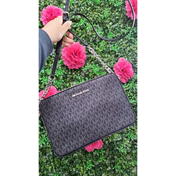 CROSSBODY MK RECTANGULAR NEGRO MONOGRAMO (MODULO)
