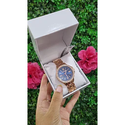 RELOJ STEVE MADDEN DORADO VISOR AZUL (MODULO)