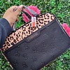 COSMETIQUERO DE VIAJE VS NEGRO + LEOPARDO
