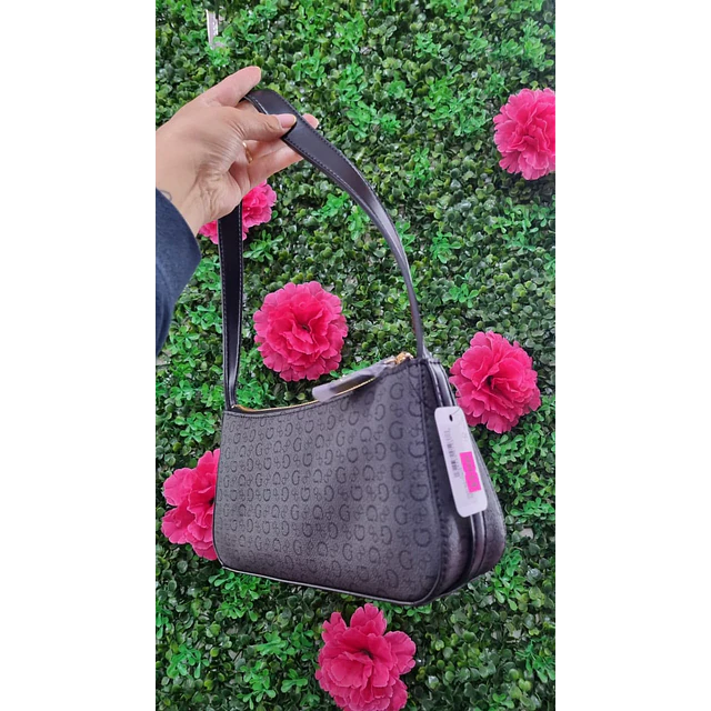 CARTERA DE HOMBRO GUESS GRIS OSCURA CHARMS