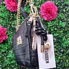 CROSSBODY STEVE MADDEN NEGRO MONOGRAMO MEDIA CORREA CADENA DORADA