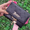 BILLETERA JUICY NEGRA DETALLES CHARMS