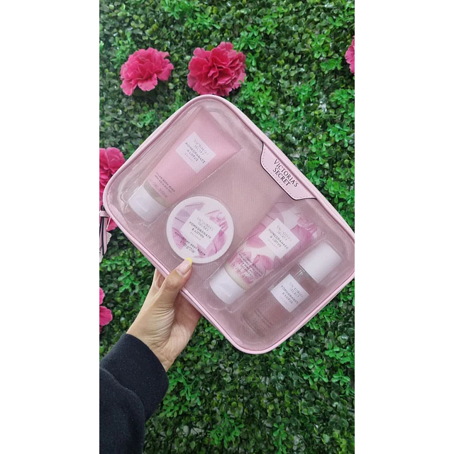 SET POMEGRANATE & LOTUS (4 PRODUCTOS)