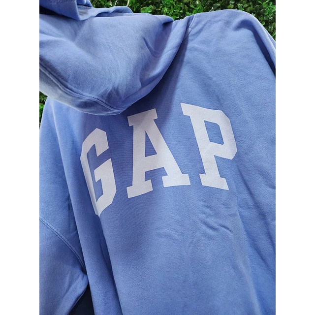 POLERON GAP VIRAL OUTLET CELESTE TALLA L