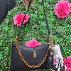 CARTERA DE HOMBRO SM NEGRA DETALLE PERRITO