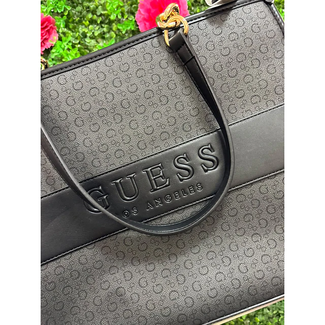 TOTE CUADRADO GUESS FRANJA HORIZONTAL CADENAS