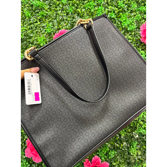 TOTE CUADRADO GUESS FRANJA HORIZONTAL CADENAS
