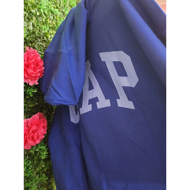 POLERON GAP VIRAL OUTLET AZUL TALLA M