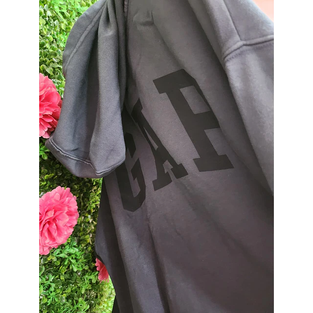 POLERON GAP VIRAL OUTLET GRIS TALLA L