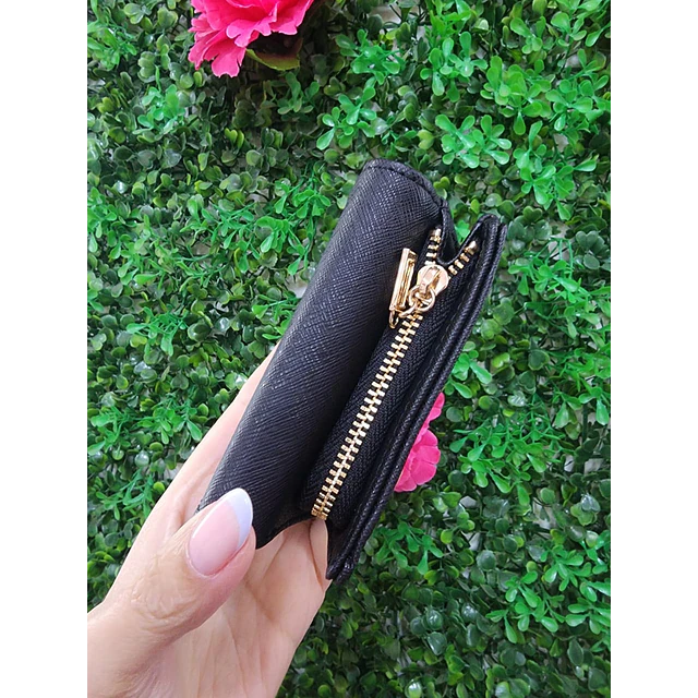 MINI BILLETERA GUESS NEGRO LISO