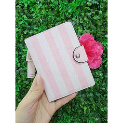 PORTAPASAPORTE ROSA VS NUEVA COLECCION