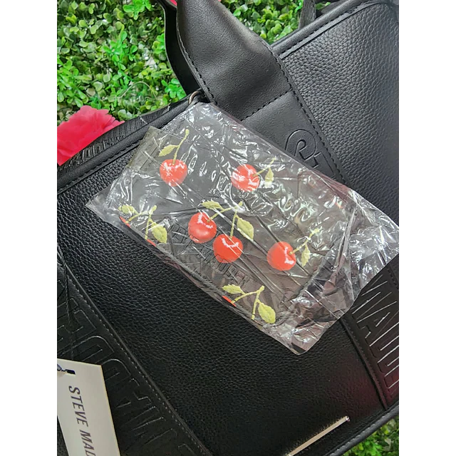 TOTE STEVE MADDEN CUADRADO NEGRO TARJETERO GUINDAS