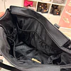 PAÑALERA GUESS NEGRA TIPO BOLSO