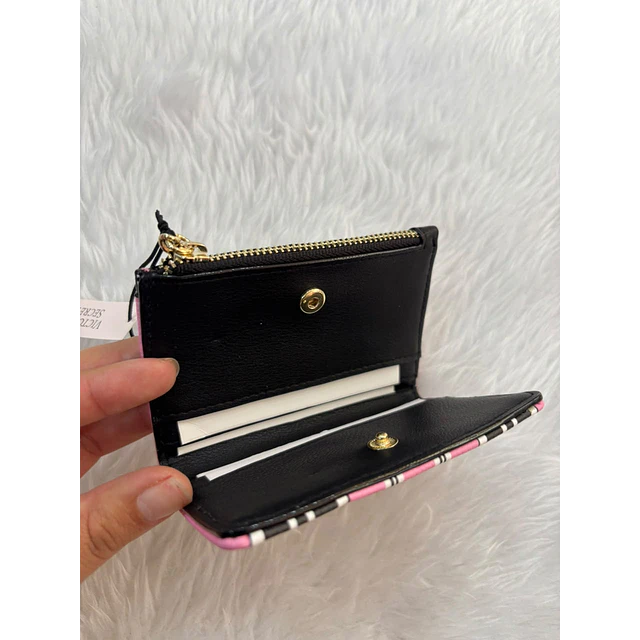 TARJETERO VS ROSA C/ NEGRO LINEAS BROCHE NUEVA COLECCIÓN