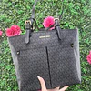 TOTE MK NEGRO MONOGRAMO 2 BOLSILLOS