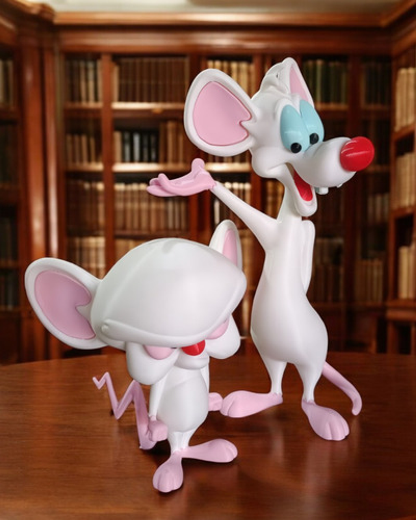 Figura Decorativa Pinky Y Cerebro 23 Cm 8