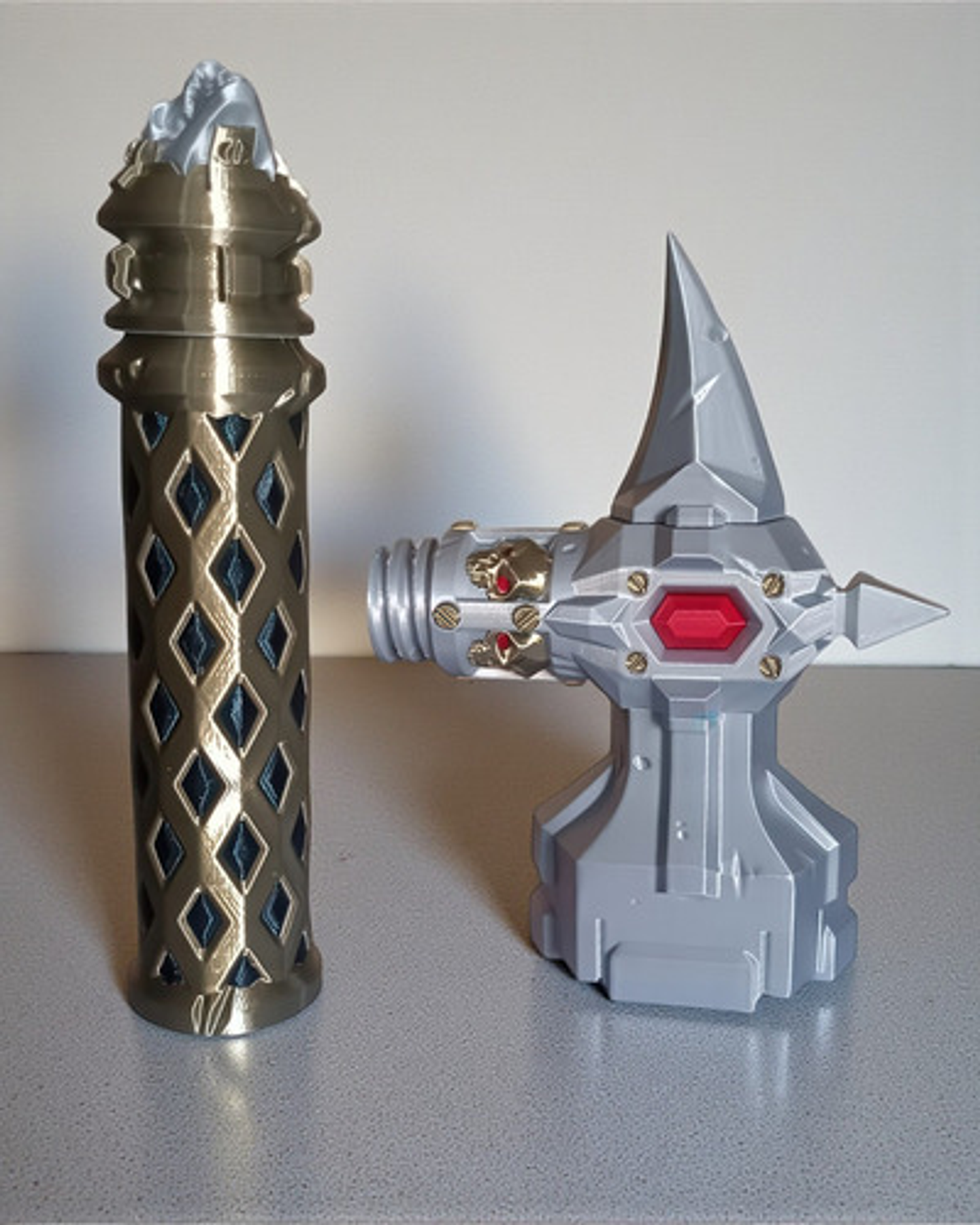 Martillo Contenedor De Dados Para Cosplay Impreso En 3d 3