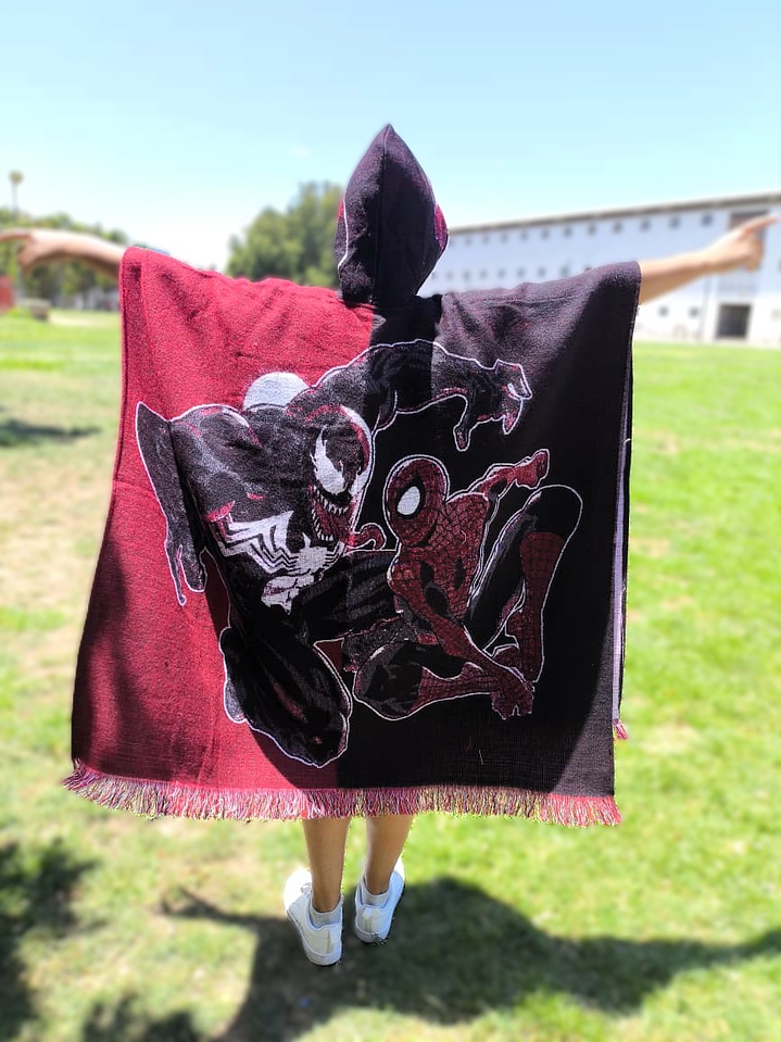 Poncho Spiderman vs Venom 2