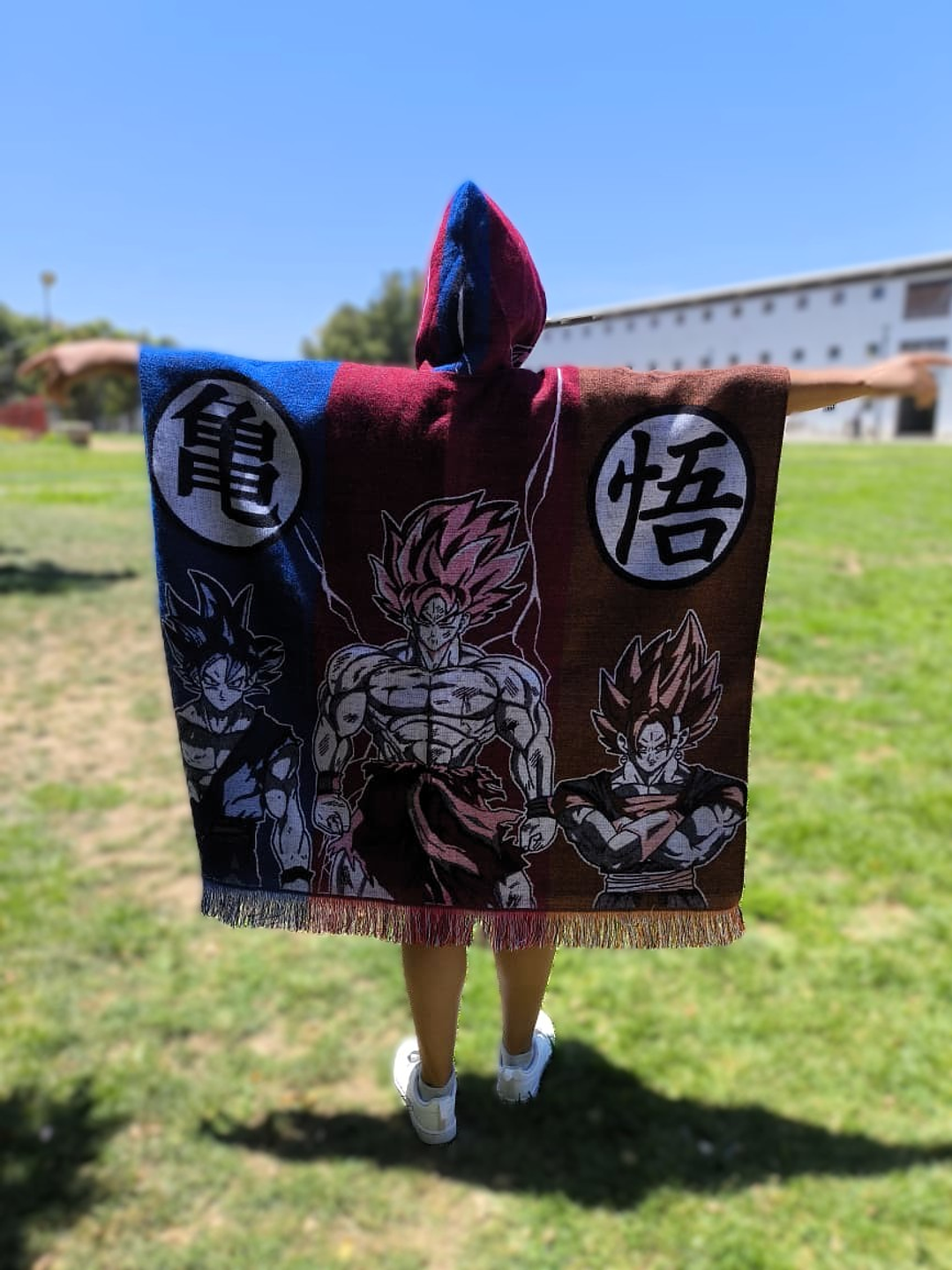 Poncho DRAGON BALL 2 2