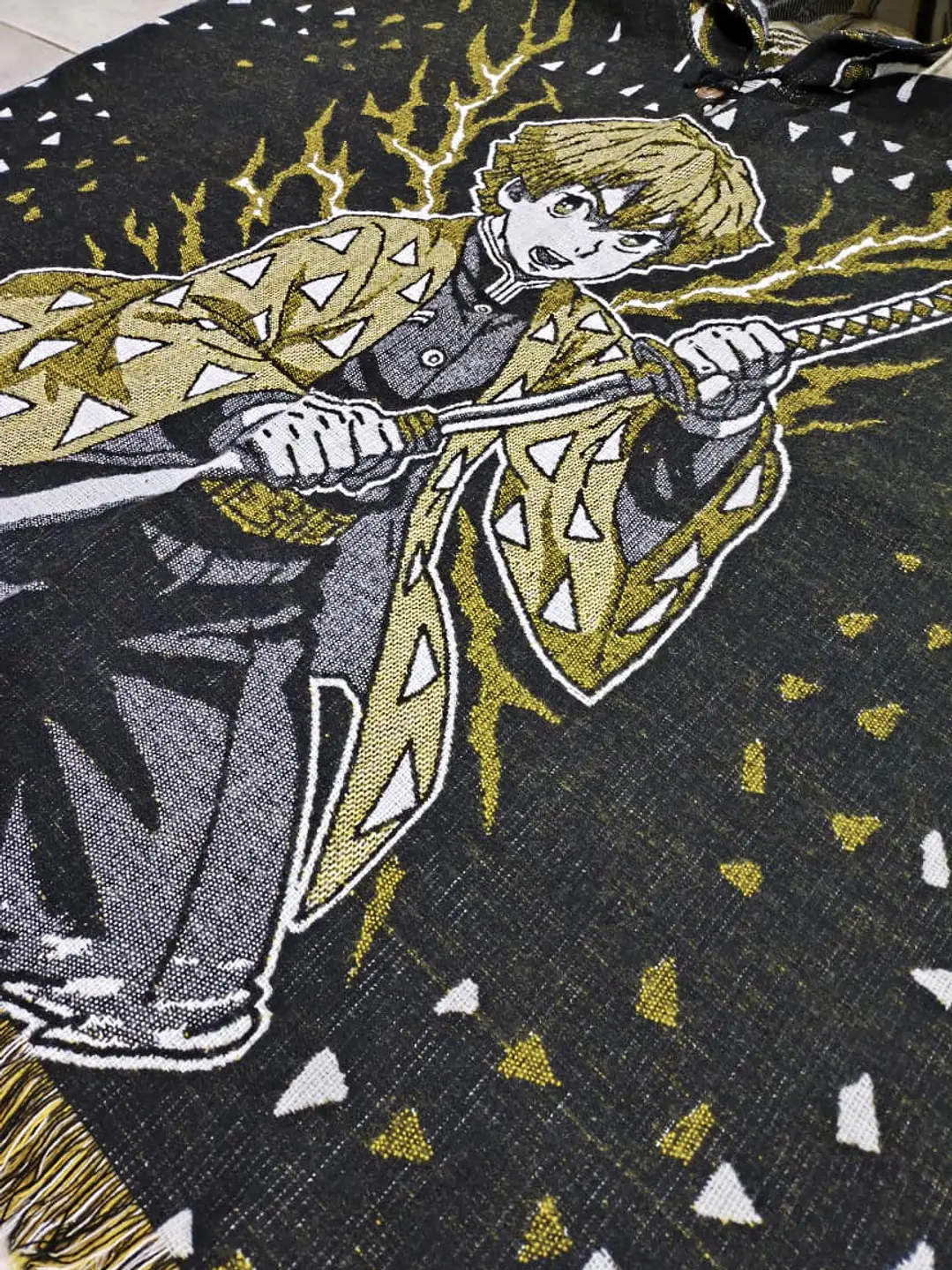 Poncho Zenitsu Agatsuma (Demon Slayer) 3